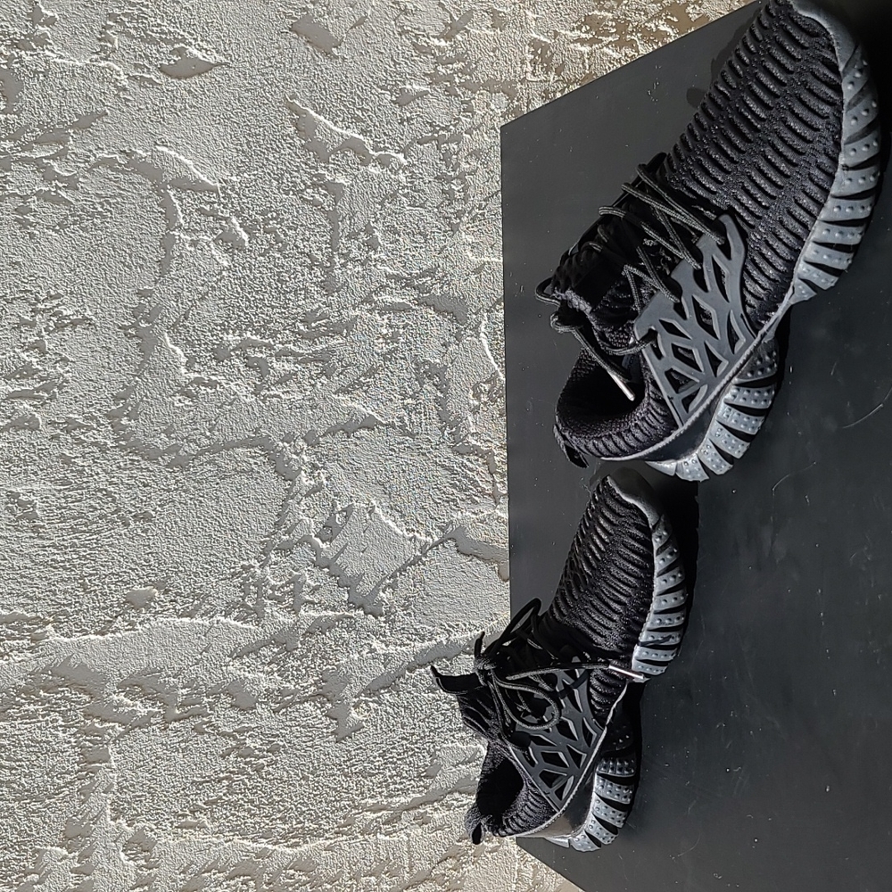 Fake Yeezy's